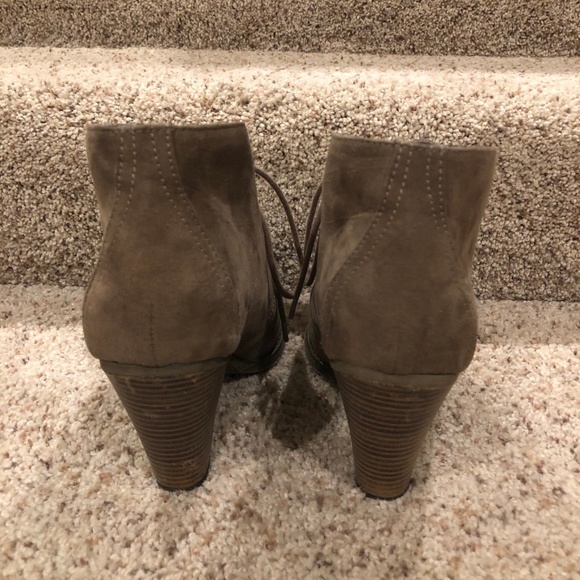 MIA Shawna Lace Up Bootie - Picture 4 of 7